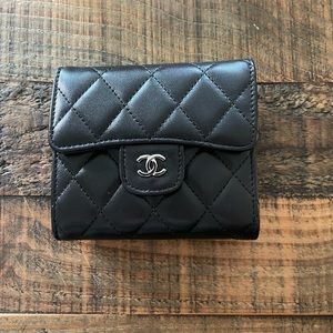 Black, Quilted Wallet